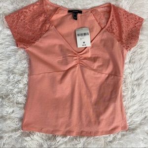 🦋Forever 21 Peach Short Sleeve Top Size M NWT